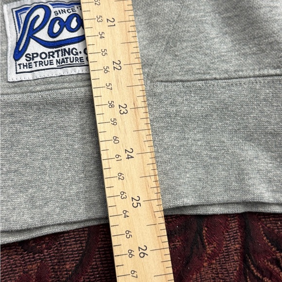 VTG Roots Toronto Maple Leafs Hoodie - Picture 9 of 9